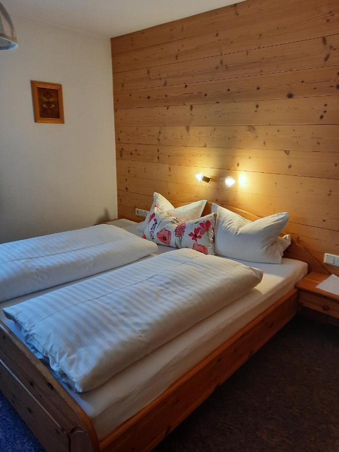 Haus Gmahblick Ferienwonungen Hotel Alpbach Exterior photo